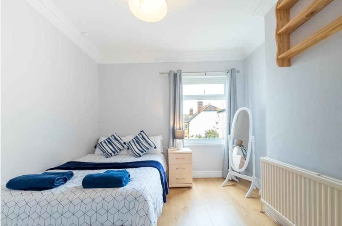 2 Bedroom Apartment Southend-On-Sea Southend-on-Sea Exterior foto