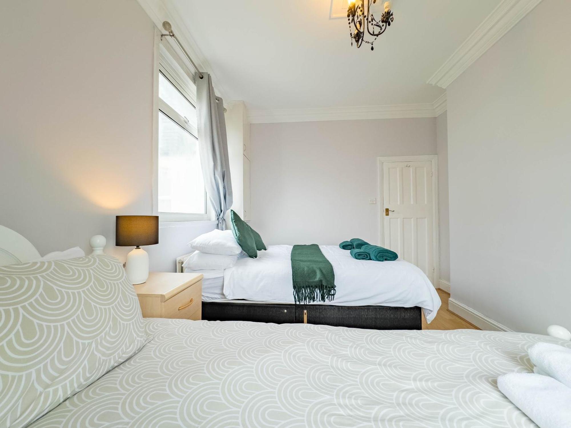 2 Bedroom Apartment Southend-On-Sea Southend-on-Sea Exterior foto